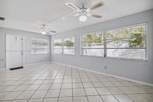 9431 Nw 23rd Pembroke Pines, FL 33024 - MLS#A11852333