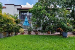 1461 Sw 124th Ct D-13, Miami