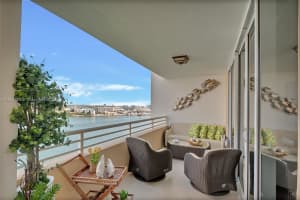 848 Brickell Key Dr 1906 Miami, FL 33131 - MLS#A11852370