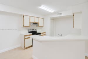 9999 Summerbreeze Dr 216 Sunrise, FL 33322 - MLS#A11852382