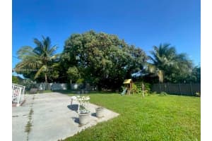 390 W 51st St Hialeah, FL 33012 - MLS#A11852383