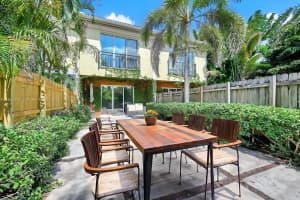 1139 Ne 13th Ave 1139 Fort Lauderdale, FL 33304 - MLS#A11852414