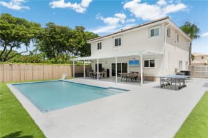 15464 Sw 141st St Miami, FL 33196 - MLS#A11852436