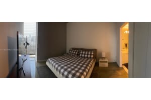 151 SE 1st St 2401, Miami, FL 33131 - MLS#A11852440