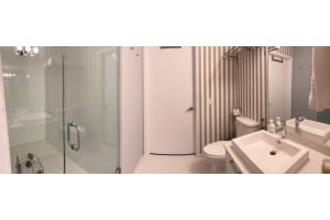 151 SE 1st St 2401, Miami, FL 33131 - MLS#A11852440