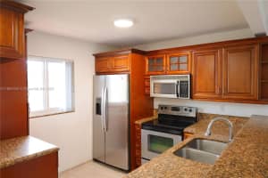 7815 Camino Real I-414, Miami, FL 33143 - MLS#A11852445