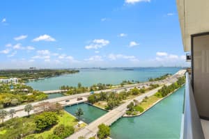 600 Ne 36th St 1810, Miami