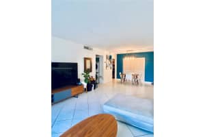 10350 W Bay Harbor Dr 2L, Bay Harbor Islands, FL 33154 - MLS#A11852468