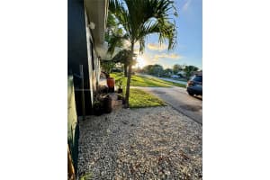 550 SW 11th Dr, Deerfield Beach, FL 33441, Sold 09/03/25