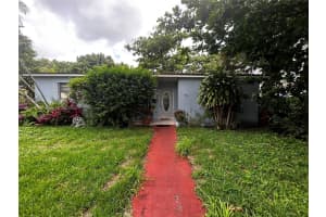 711 Ne 170th St, North Miami Beach