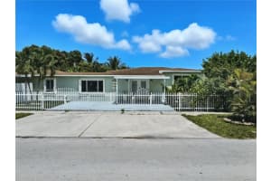 5005 E 6th Ave, Hialeah