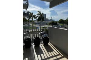 7545 E Treasure Dr APT 3C, North Bay Village, FL 33141, - MLS#A11852494