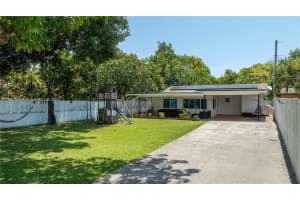 10851 NE 2nd Ct, Miami, FL 33161 - MLS#A11852506