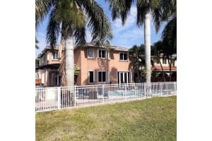 6913 Sw 163rd Pl Miami, FL 33193 - MLS#A11852515