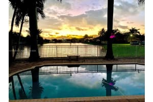 6913 Sw 163rd Pl Miami, FL 33193 - MLS#A11852515