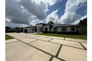 9600 Sw 66th St Miami, FL 33173 - MLS#A11852521