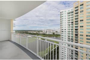 1745 E Hallandale Beach Blvd 1804w Hallandale Beach, FL 33009 - MLS#A11852546