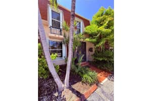 1001 Three Islands Blvd 34 Hallandale Beach, FL 33009 - MLS#A11852549