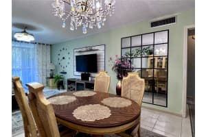 320 Ne 12th Ave 304 Hallandale Beach, FL 33009 - MLS#A11852564