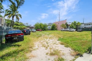 2109 Monroe St Hollywood, FL 33020 Sold 12/26/25