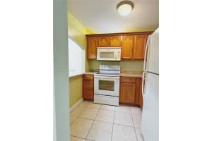 8325 Sunrise Lakes Blvd 205, Sunrise, FL 33322 - MLS#A11852632
