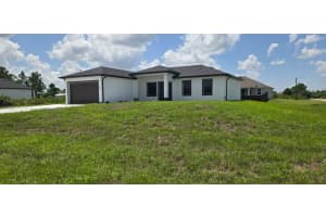 302 Panorama Ave, Lehigh Acres, FL 33974 - MLS#A11852717