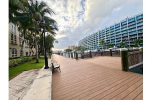3001 NE 185th St APT 225, Aventura, FL 33180, - MLS#A11852726