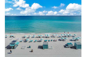 6801 Collins Ave 611 (door 610) Miami Beach, FL 33141 - MLS#A11852728