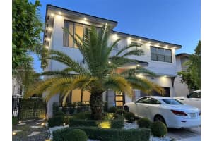 8910 Nw 160th Ter Miami Lakes, FL 33018 - MLS#A11852799