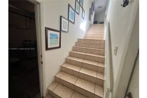 16312 Malibu Dr, Weston, FL 33326 - MLS#A11852837