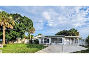 1624 Ne Orion St, Jensen Beach