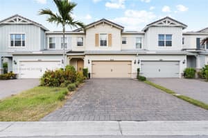 4248 Ficus St, Hollywood