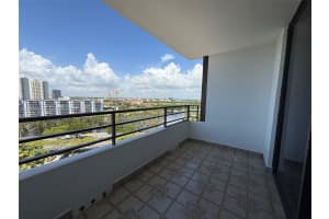 500 Three Islands Blvd 715, Hallandale Beach, FL 33009 - MLS#A11852946