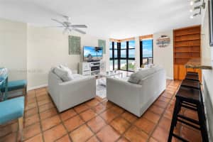 2555 Collins Ave APT 1414, Miami Beach, FL 33140, - MLS#A11852978