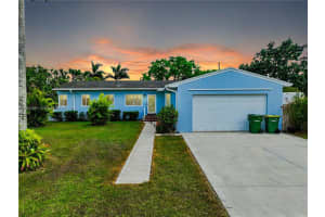 94 Ne 17th St, Homestead