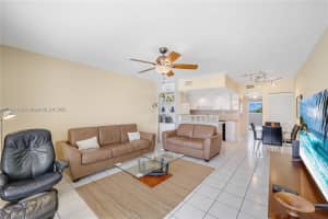 300 Oregon St 407 Hollywood, FL 33019 - MLS#A11853009