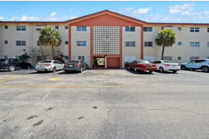 5300 Washington St G323 Hollywood, FL 33021 - MLS#A11853090