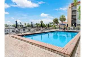 2101 Atlantic Shores Blvd 309 Hallandale Beach, FL 33009 - MLS#A11853112
