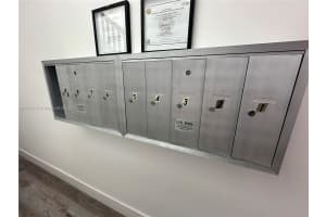 1630 SW 10th St 8, Miami, FL 33135 - MLS#A11853113