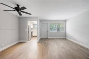 300 Layne Blvd 212 Hallandale Beach, FL 33009 - MLS#A11853125