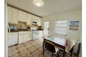 650 Pennsylvania Ave 1 Miami Beach, FL 33139 - MLS#A11853185