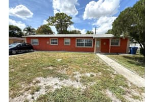 3860 Nw 208th St, Miami Gardens