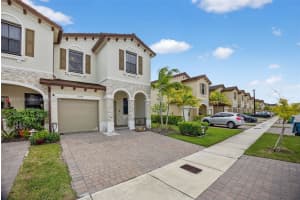 10242 Sw 228th Ter Miami, FL 33190 - MLS#A11853201