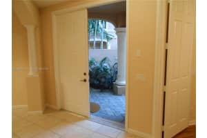 2684 Center Ct Dr 2-33 Weston, FL 33332 - MLS#A11853221