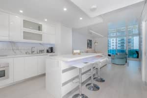 2301 Collins Ave 811 Miami Beach, FL 33139 - MLS#A11853286