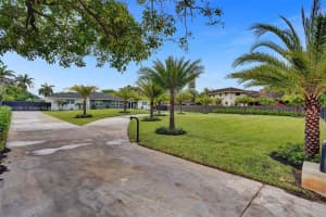 245 Ne 156th St Miami, FL 33162 - MLS#A11853296