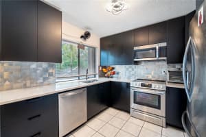 20626 NE 9th Pl, Miami, FL 33179, Sold 10/15/25