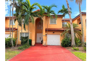 14064 S Forest Oak Cir, Davie