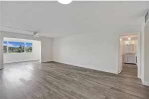 873 NE 195th St 309, North Miami Beach, FL 33179 - MLS#A11853351