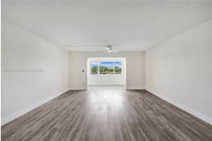 873 NE 195th St 309, North Miami Beach, FL 33179 - MLS#A11853351